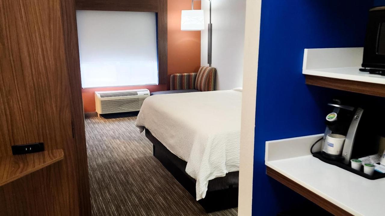 Holiday Inn Express Hotel & Suites Chicago South Lansing By Ihg Eksteriør billede