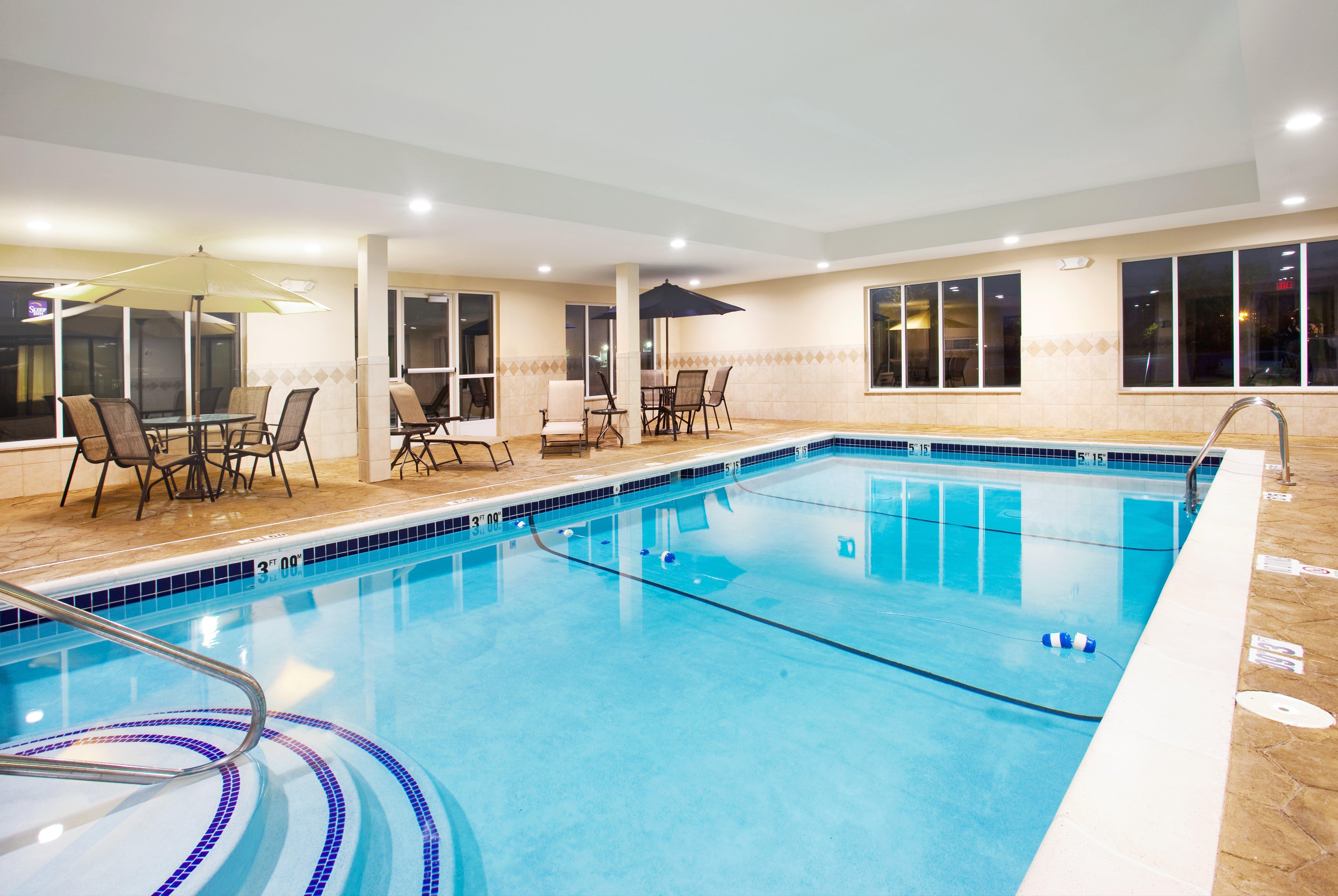 Holiday Inn Express Hotel & Suites Chicago South Lansing By Ihg Eksteriør billede