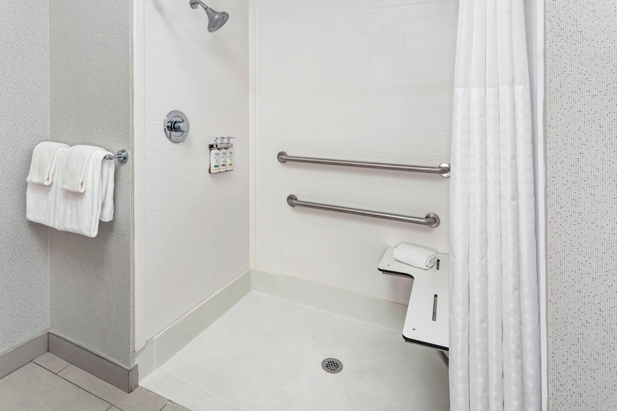 Holiday Inn Express Hotel & Suites Chicago South Lansing By Ihg Eksteriør billede