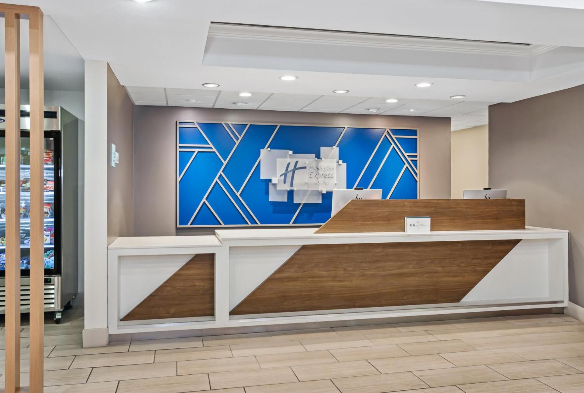 Holiday Inn Express Hotel & Suites Chicago South Lansing By Ihg Eksteriør billede